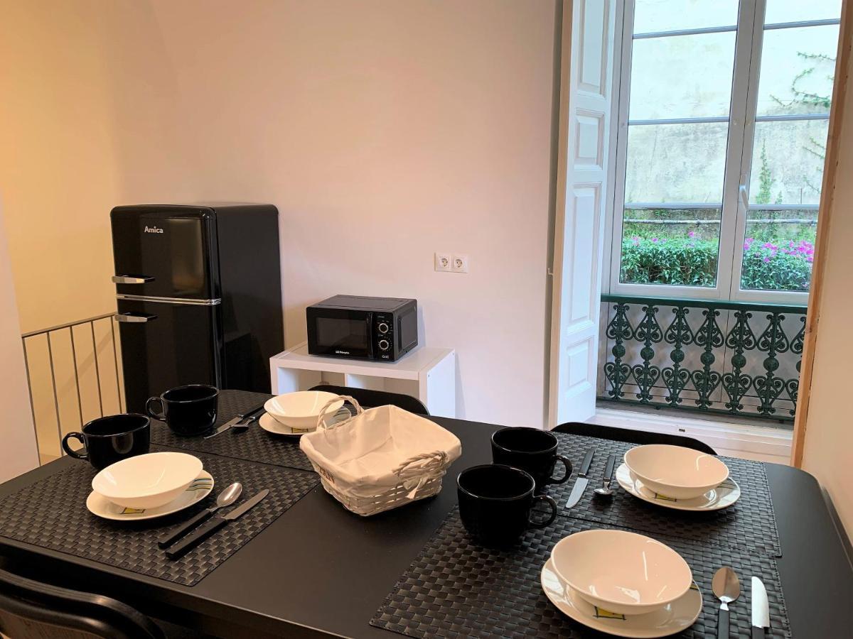 Apartamento Duplex Planta Baja Con Aparcamiento Gratuito En Palacio De Mijares Apartman Llanes Kültér fotó